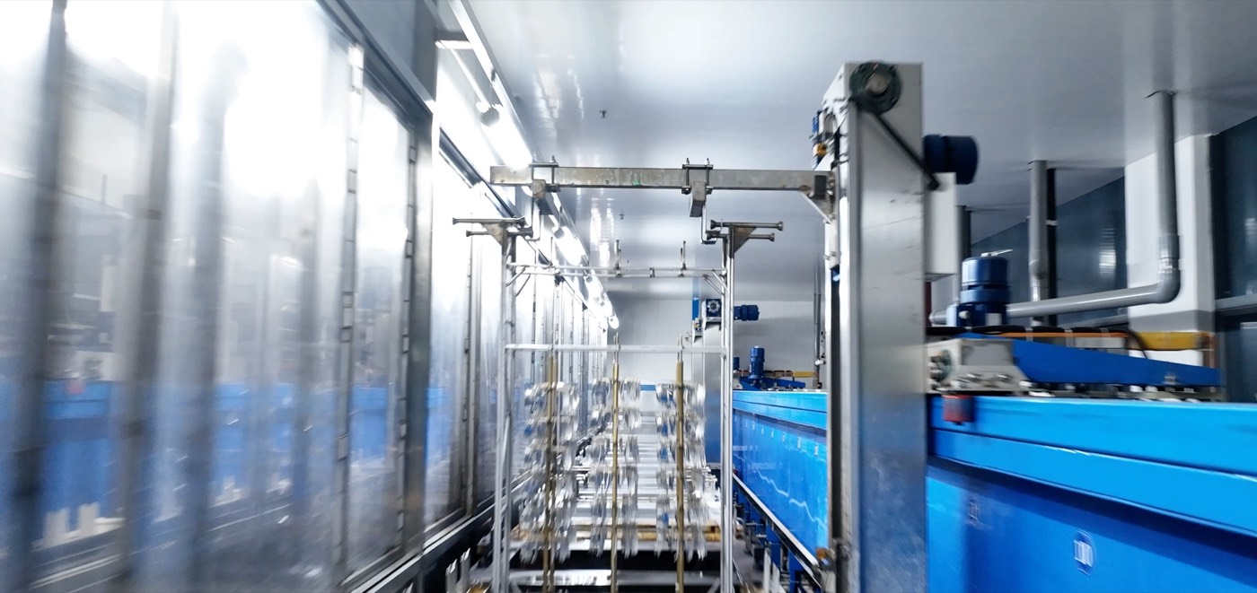 Automated cleaning line
