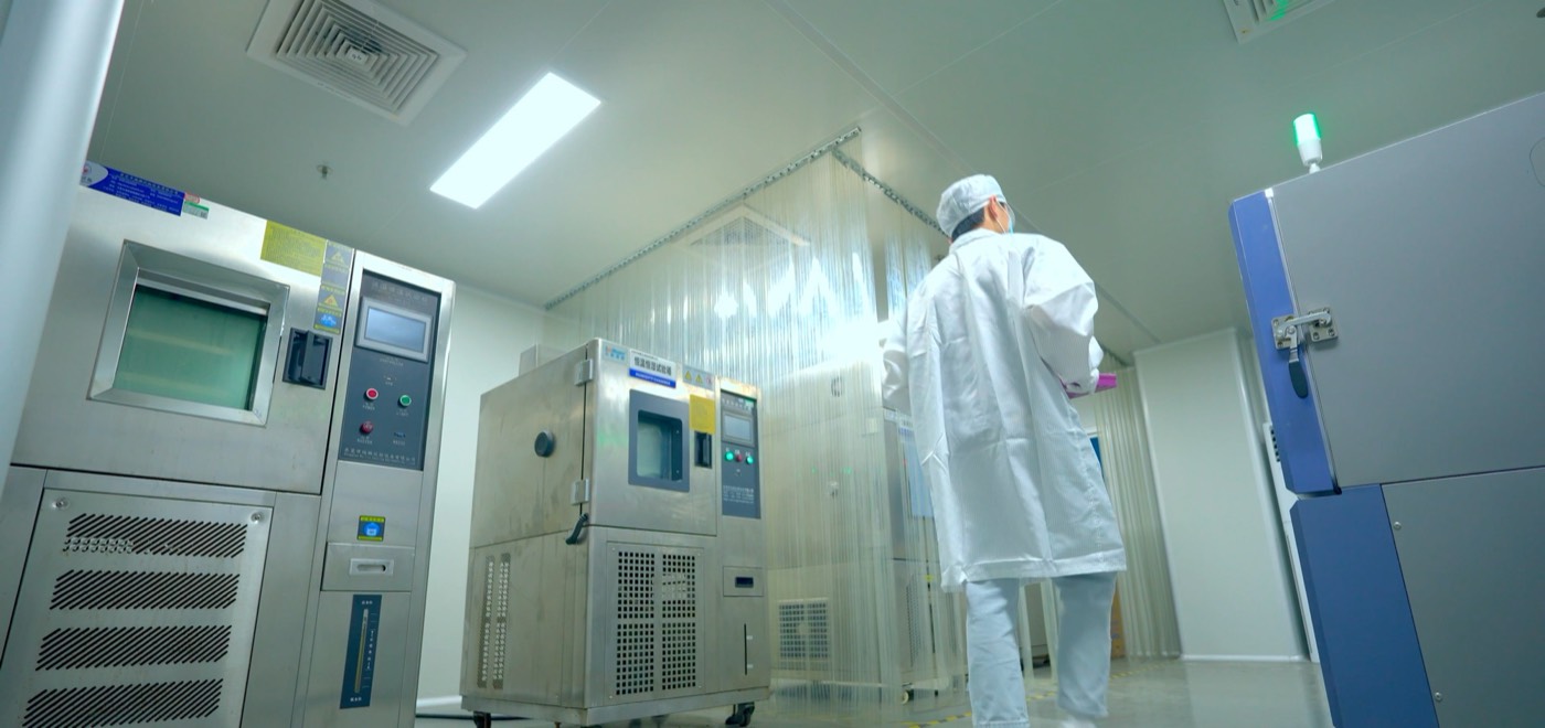 Environmental test chambers