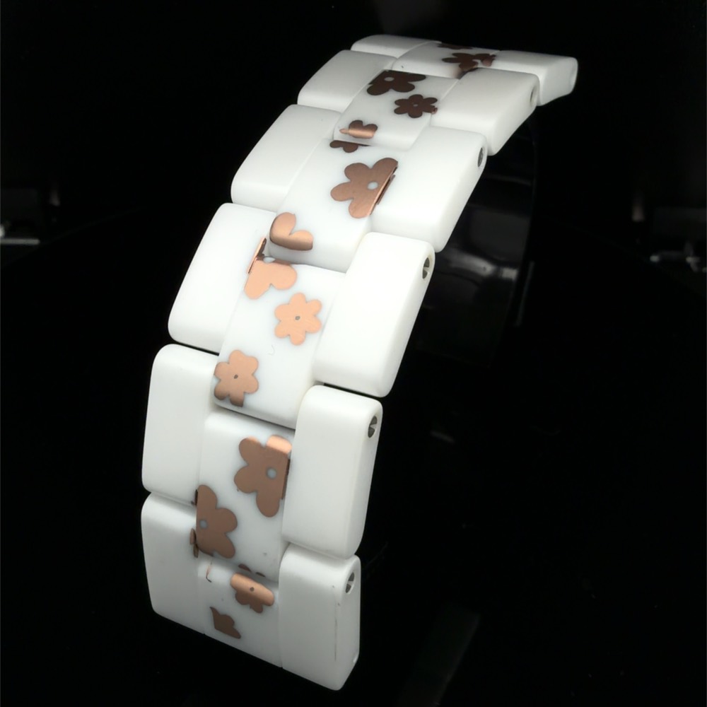 PVD on ceramic sample 7